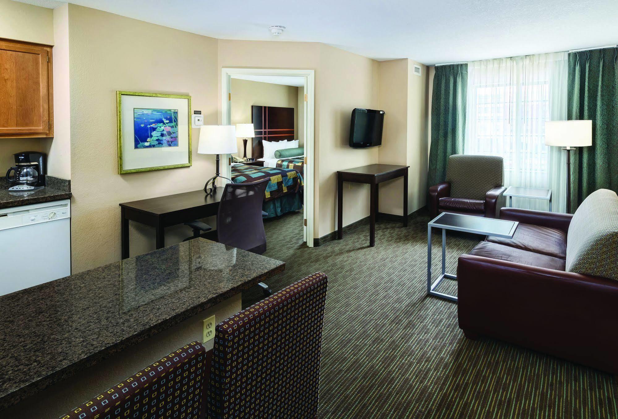 Aspen Suites - Rochester Buitenkant foto