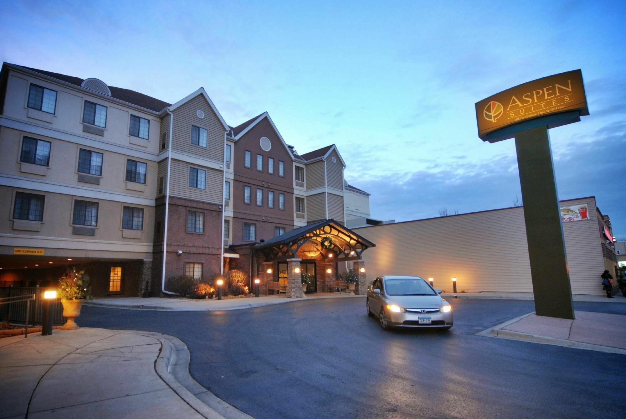 Aspen Suites - Rochester Buitenkant foto
